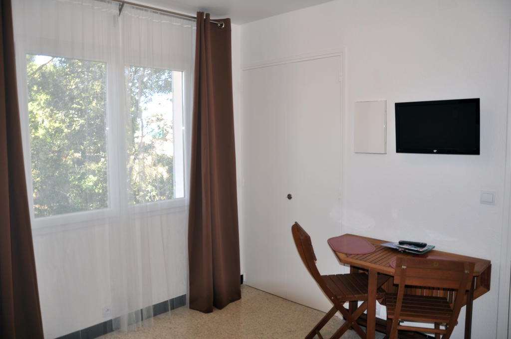 Appartement Dans Villa St Raphael Saint-Raphael  Bilik gambar
